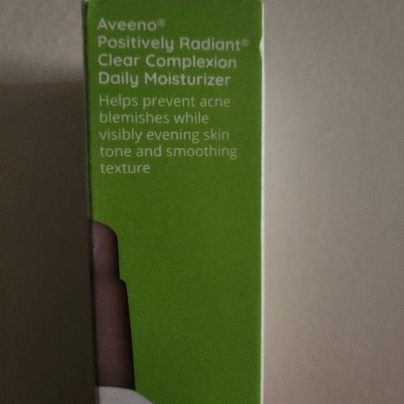 Aveno daily moisturizer - Picture 3 of 4